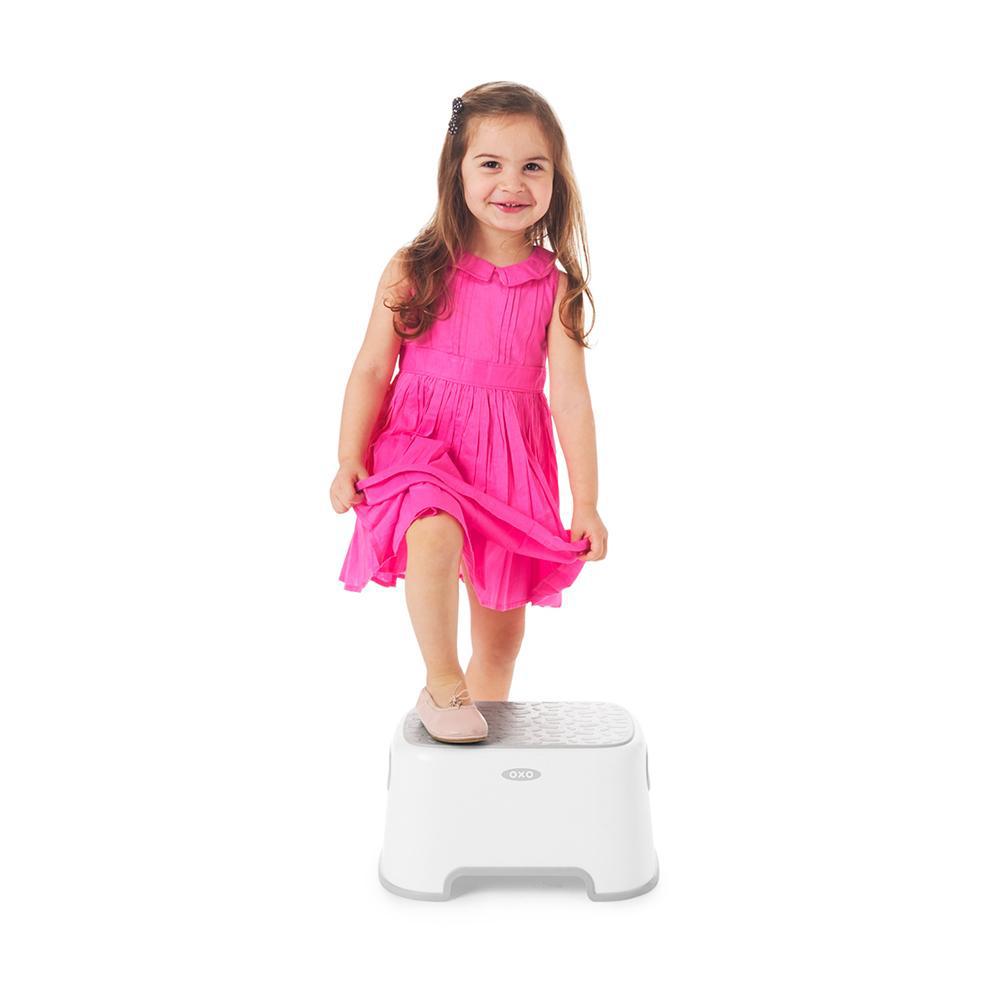 oxo-tot-step-stool-grey- (3)